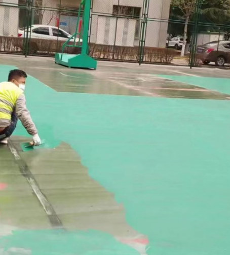 西双版纳球场地面翻新